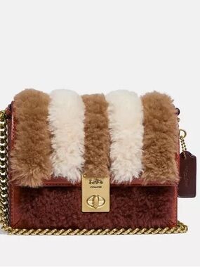 Coach Patchwork  Shearling Hutton Shoulder Bag 18